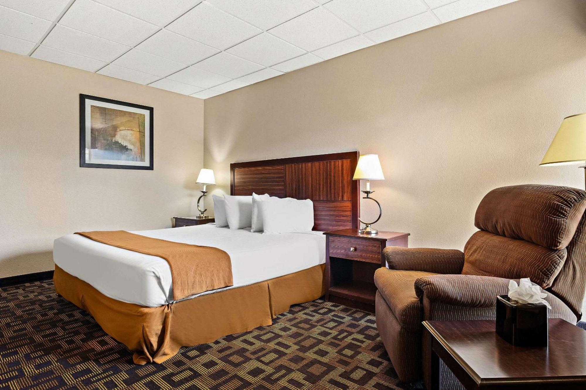 Rodeway Inn McPherson Esterno foto
